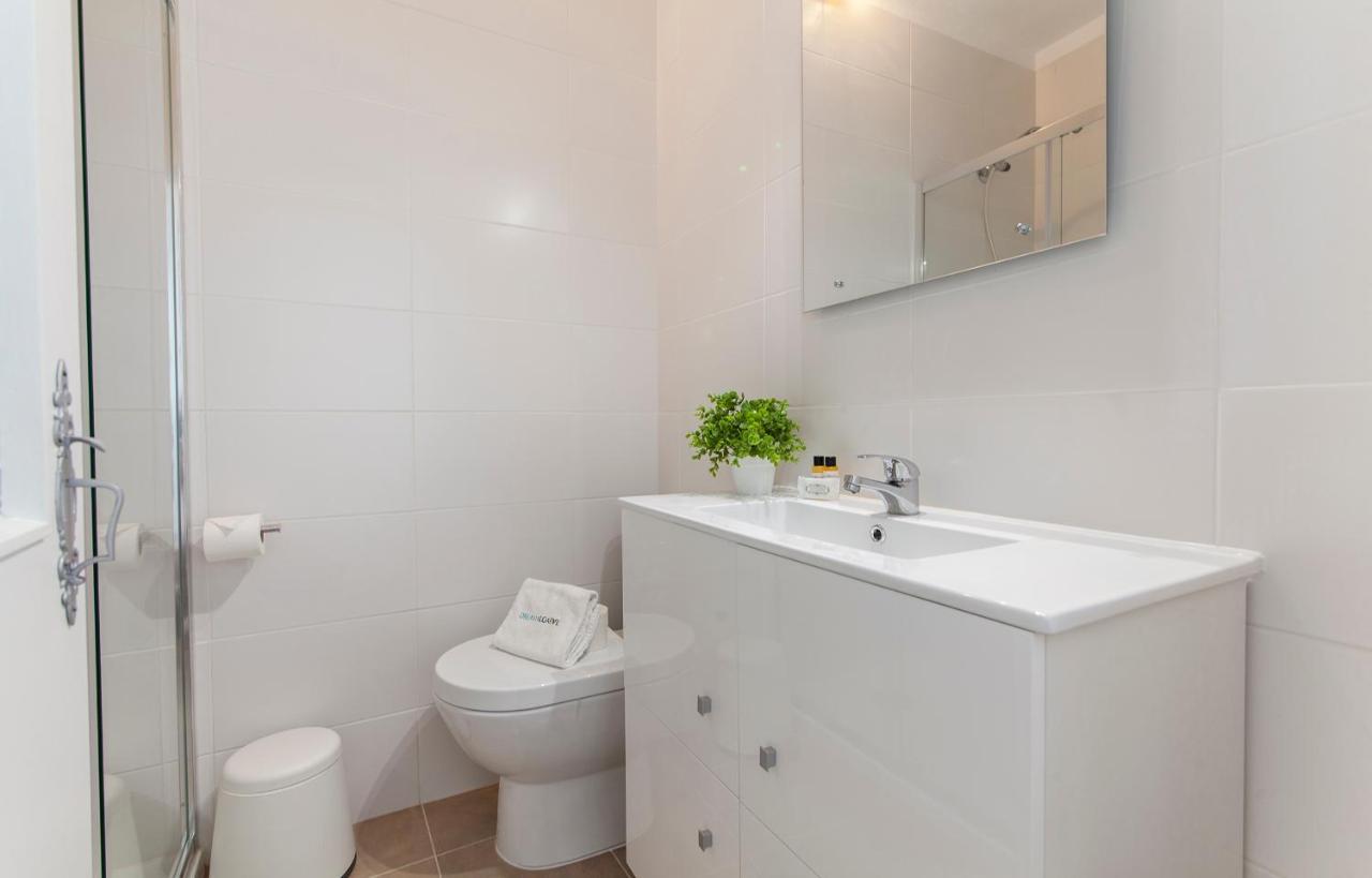 Apartamento B48 - Olive Tree Street 2 Bed Flat Lagos Exterior foto